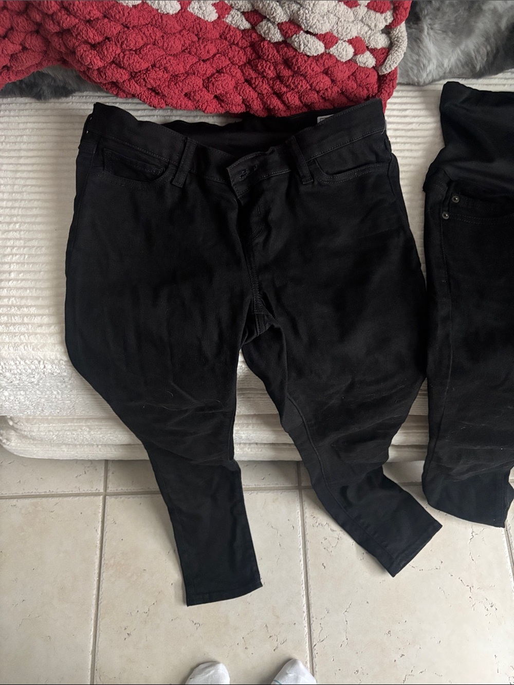 GAP Women's Black Skinny Jeans